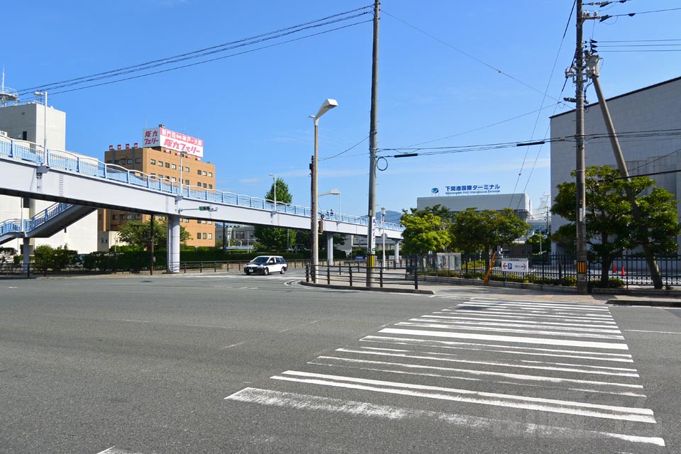 下関市竹崎町