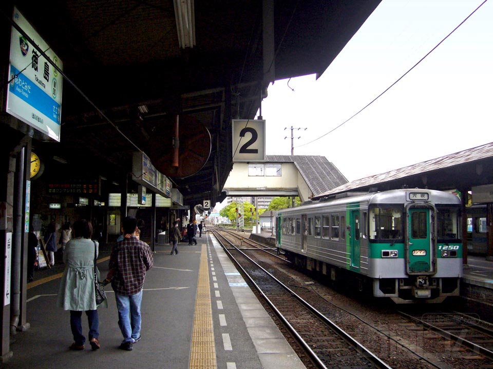 JR徳島駅ホーム