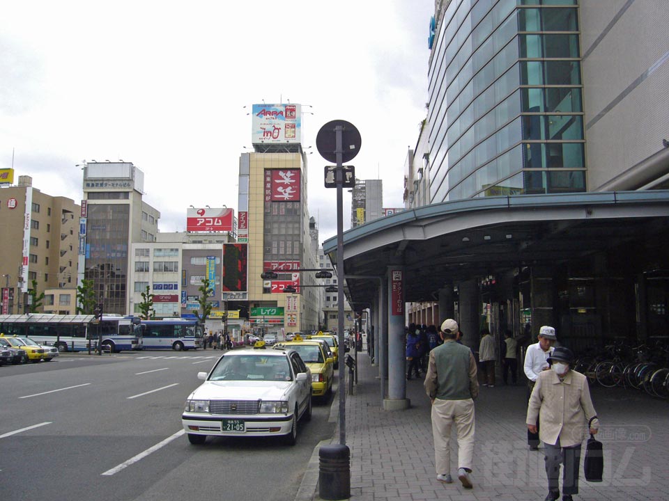 JR徳島駅前