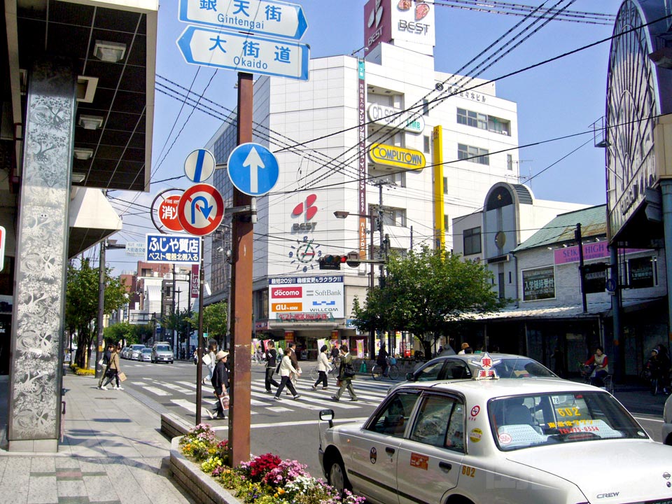 千舟町通り(旧国道３３号線)
