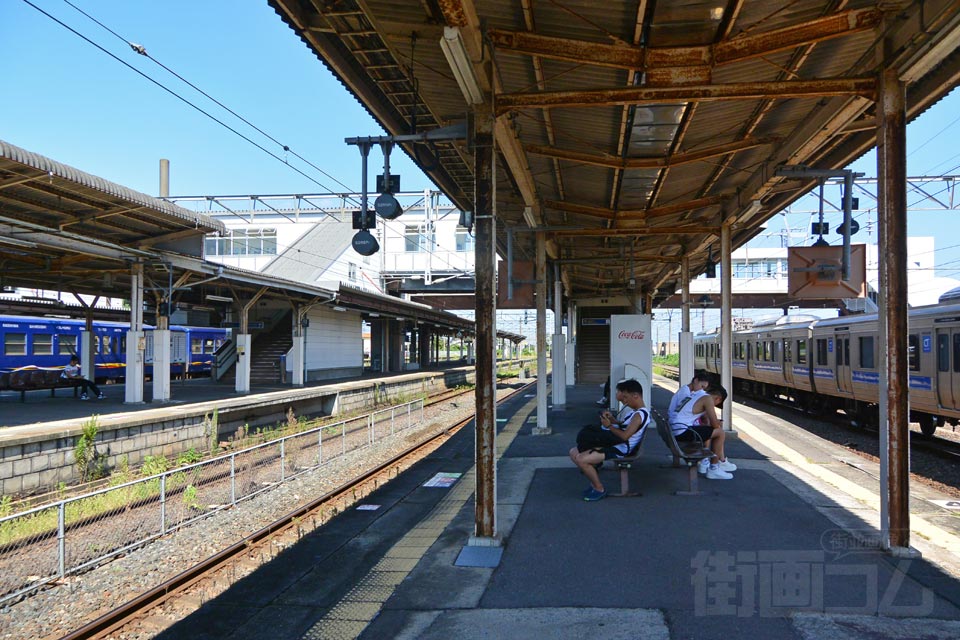 JR江北駅ホーム（JR長崎本線・佐世保線）