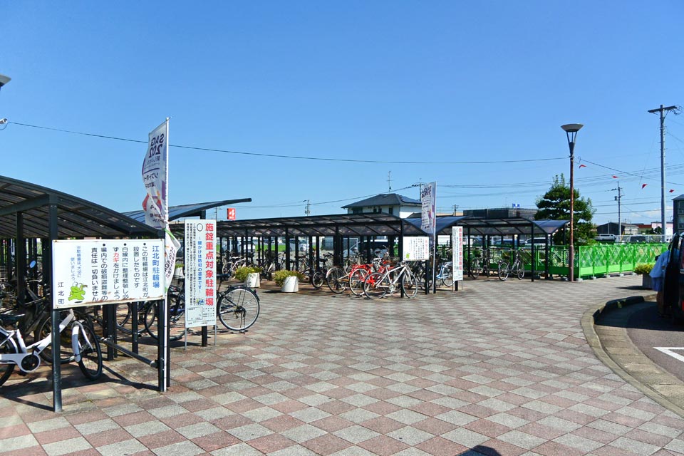 江北駅南口駐輪場