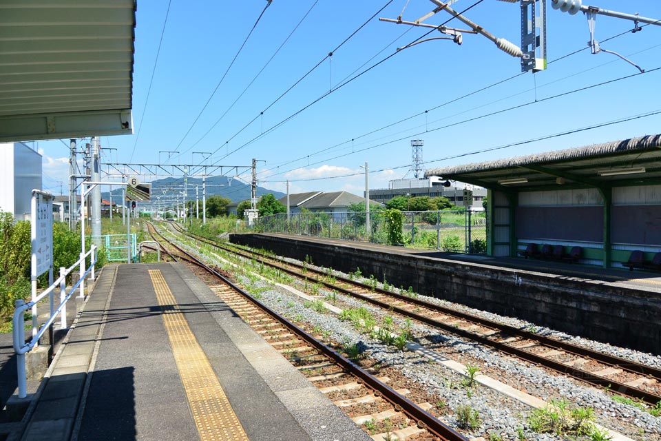 JR高橋駅ホーム（JR佐世保線）