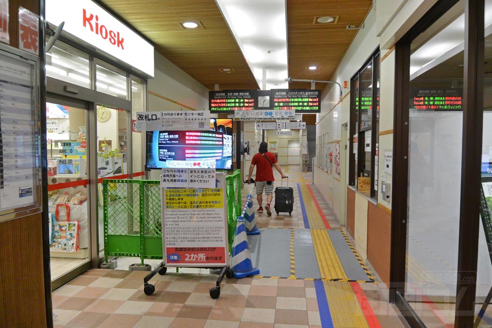 JR武雄温泉駅（在来線）