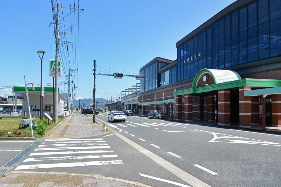 JR武雄温泉駅北口前