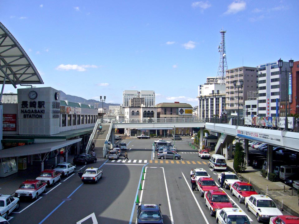 JR長崎駅前