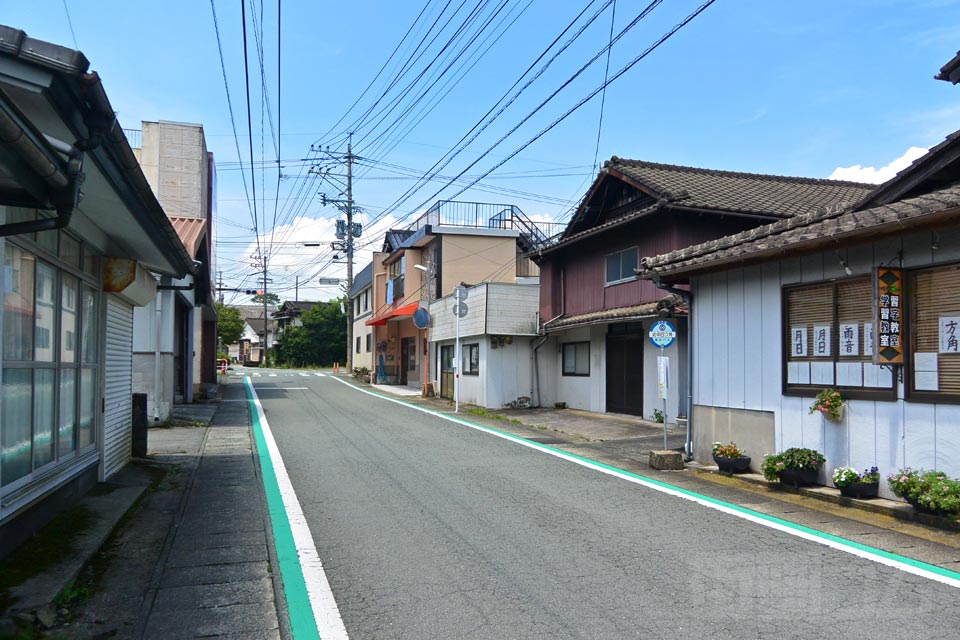 坊中四つ角バス停