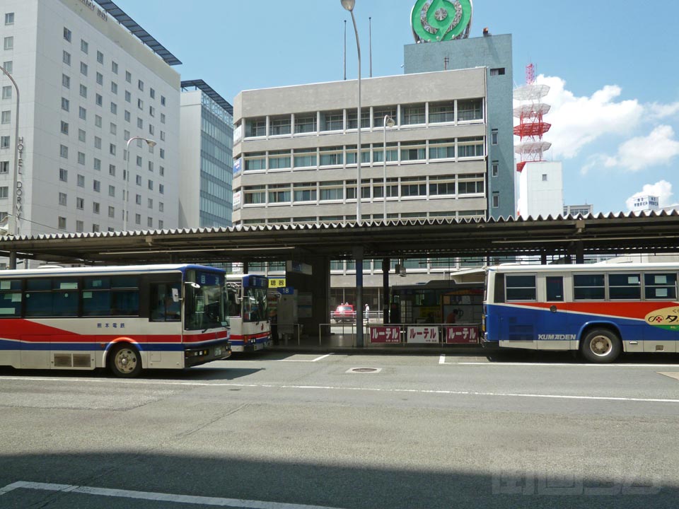 熊本交通センターバスターミナル写真画像