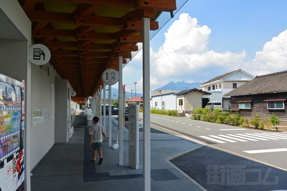 高森駅前バス停