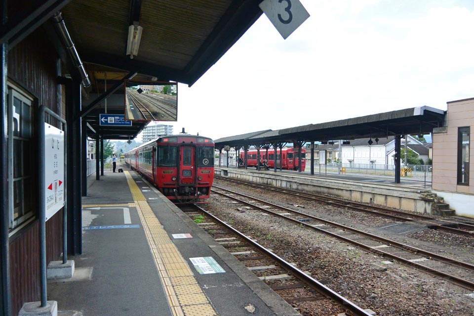 JR日田駅ホーム（JR久大本線）