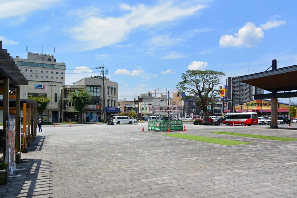 日田駅南広場