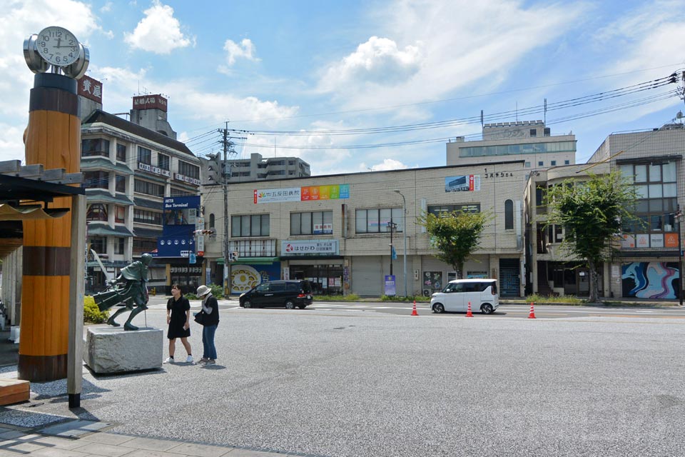 JR日田駅前