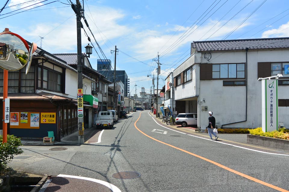 日田市中本町