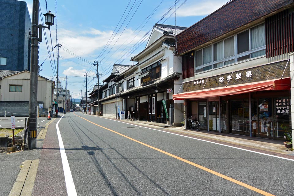 日田市中本町