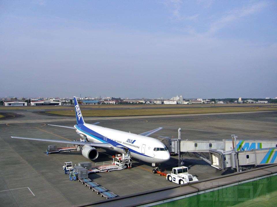 宮崎空港滑走路