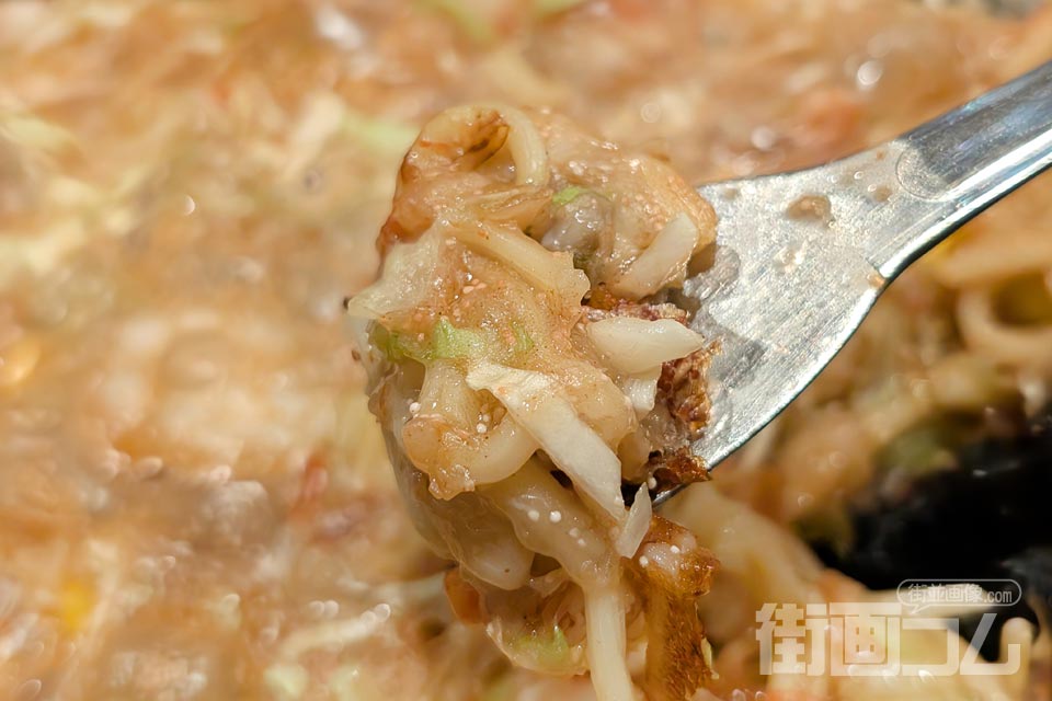 具材のオールスター「蔵スペシャルもんじゃ」