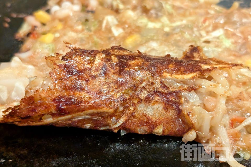 具材のオールスター「蔵スペシャルもんじゃ」