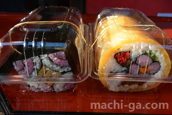 「花祭り本舗」の太巻き寿司