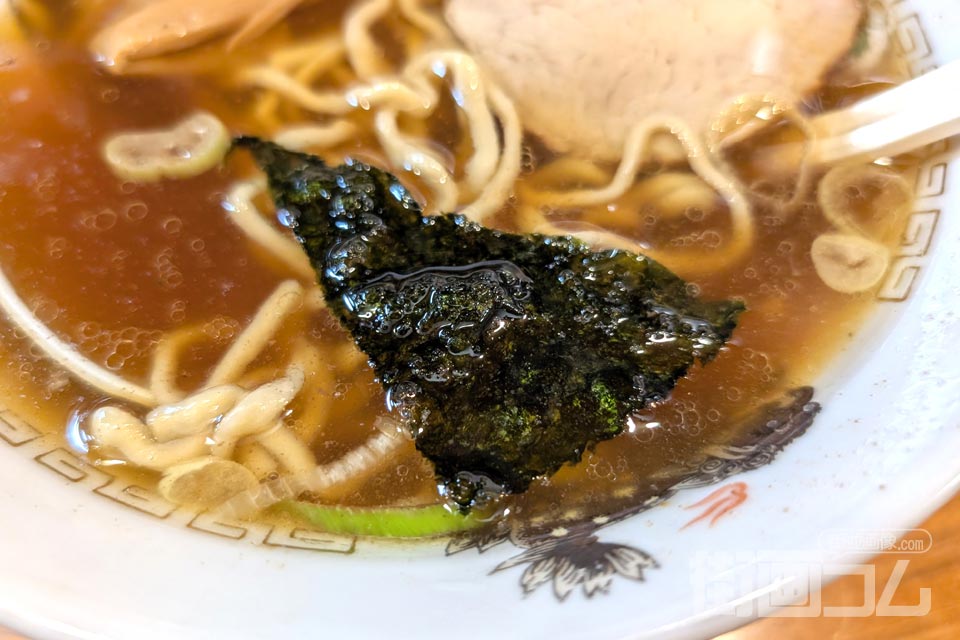 荻窪ラーメン春木屋の「中華そば」の三角海苔