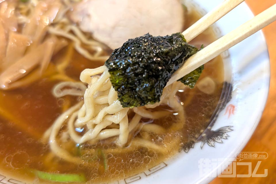 荻窪ラーメン春木屋の「中華そば」の三角海苔