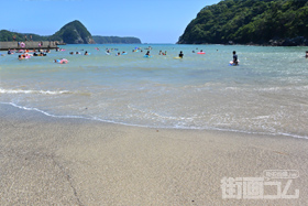 下田駅・下田市街から一番近いビーチ「鍋田浜海水浴場」