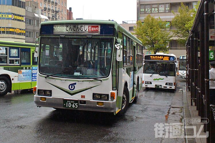 盛岡の100円バス「でんでんむし」が観光に便利でオススメ