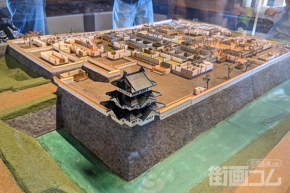 弘前城本丸の模型