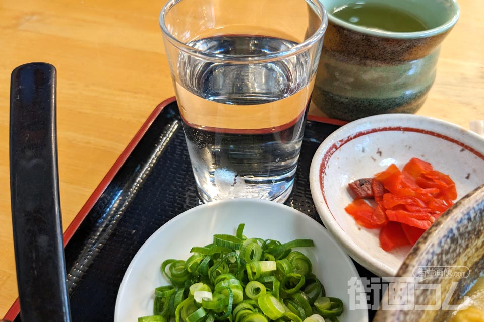 勢川本店「豊橋カレーうどん」