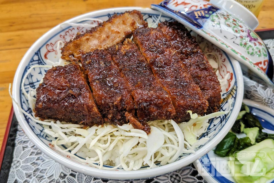 会津ソースカツ丼「なかじま」！煮込みソースカツ丼発祥の３大老舗店