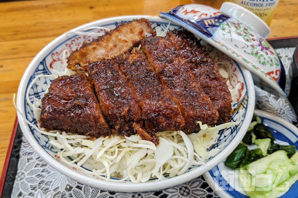 なかじま「キャベツソースカツ丼」