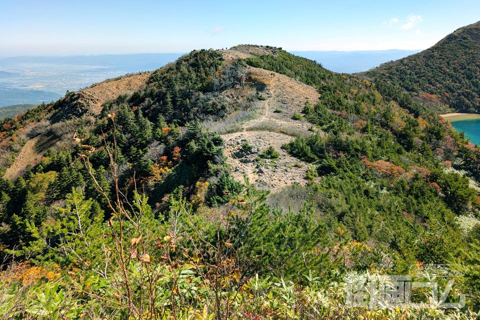 家形山登山道