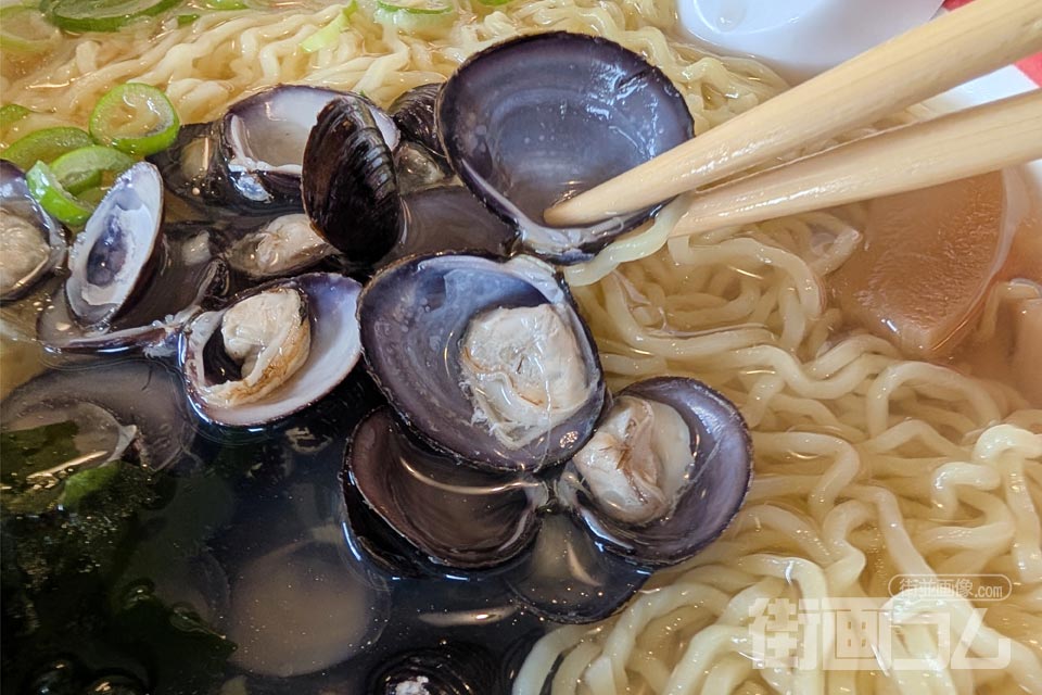 はくちょう亭奈良屋「しじみらーめん(大盛)」