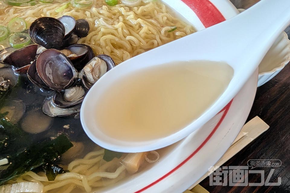 はくちょう亭奈良屋「しじみらーめん(大盛)」