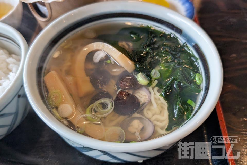 はくちょう亭奈良屋「しじみ定食」