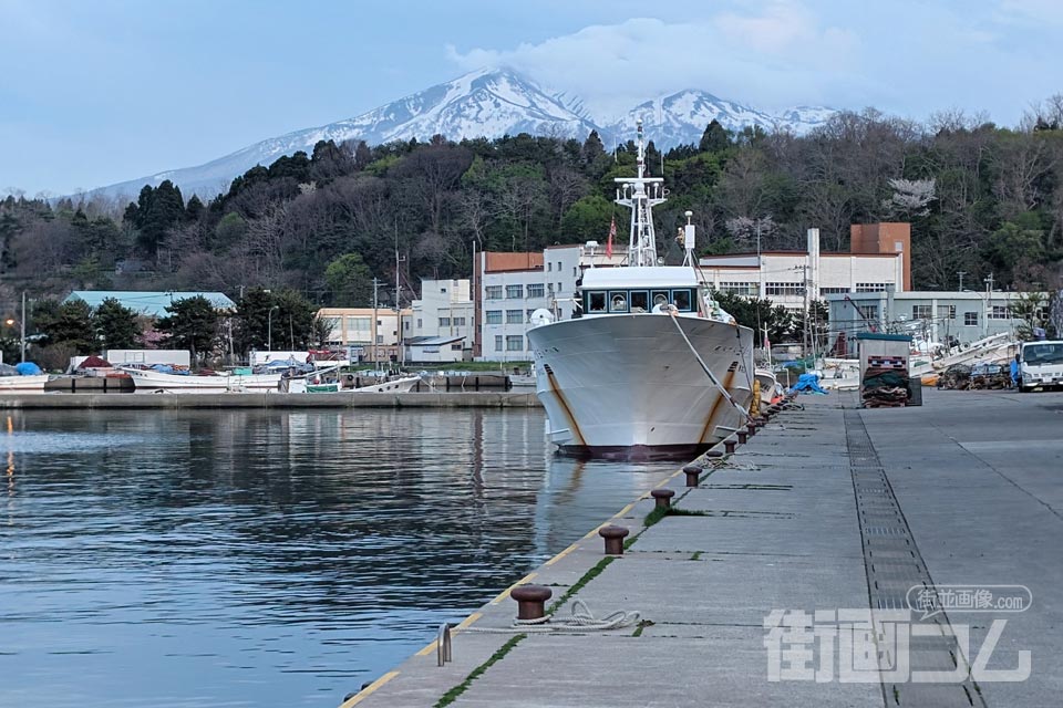 鰺ヶ沢港