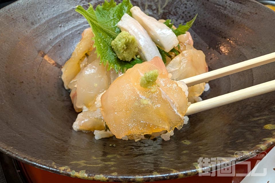 割烹水天閣「ヒラメの漬け丼」