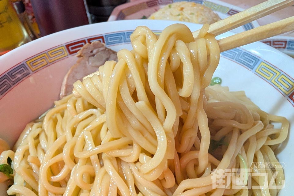 宝華「宝そばの麺」