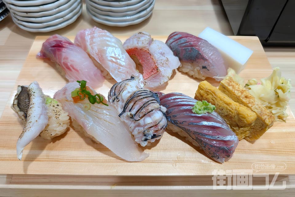 小田原・早川漁港「すし海攻」！仲買直営の立ち食い寿司で朝どれ地魚
