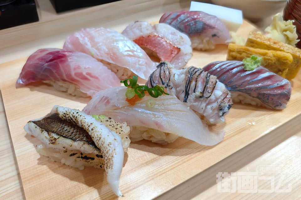 すし海攻「地魚にぎり八貫」