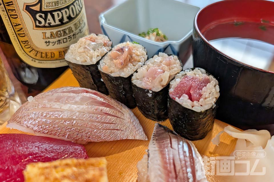 地魚鮨「巻物（酒盗・軟骨塩辛・麹塩辛・鉄火巻）」