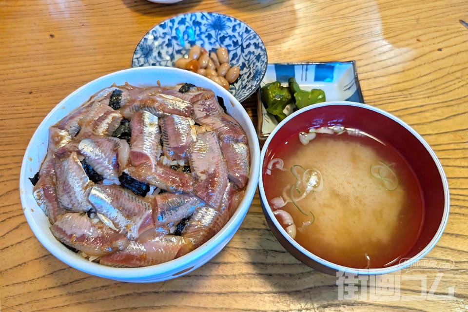 香海「いわし鉄火丼」