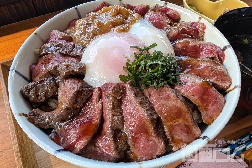 あか牛レストランmou「あか牛丼（大）」