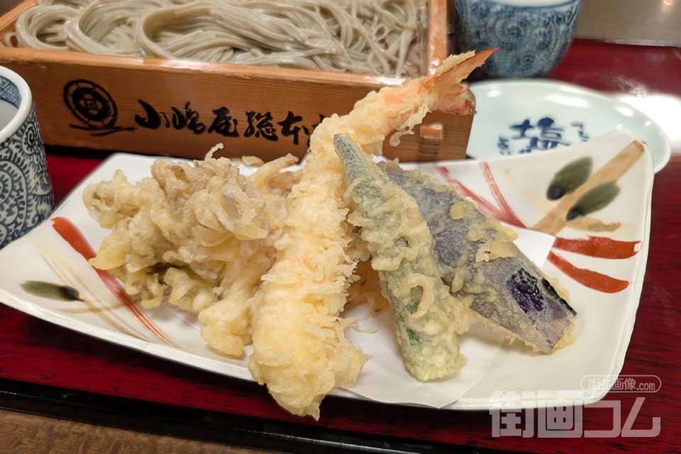 小嶋屋総本店「天へぎ:天ぷら盛合せ」