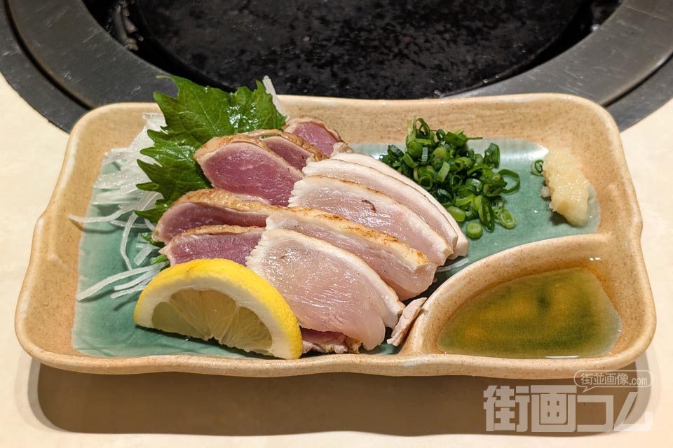 鶏の二色タタキ（もも・むね）