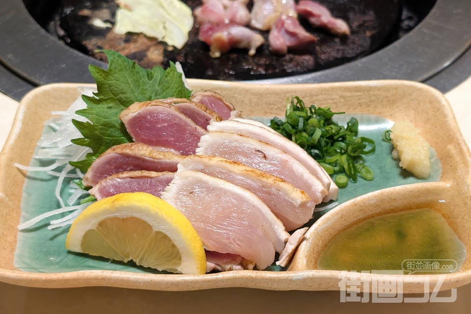 鶏の二色タタキ（もも・むね）