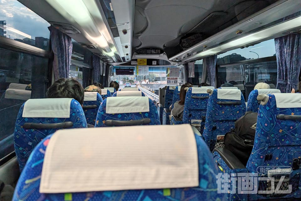 鹿児島空港行きバス車内