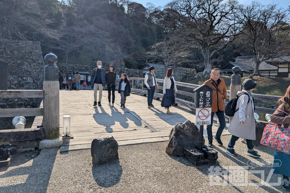 表門橋の入口