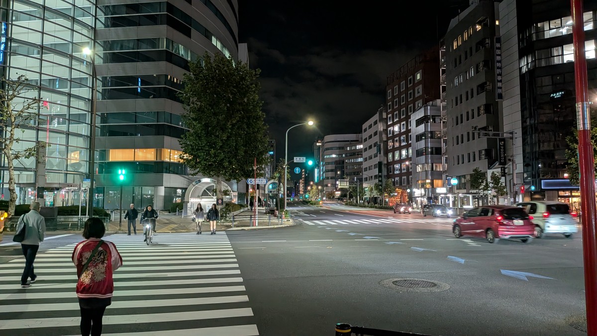 茅場町駅の投稿画像