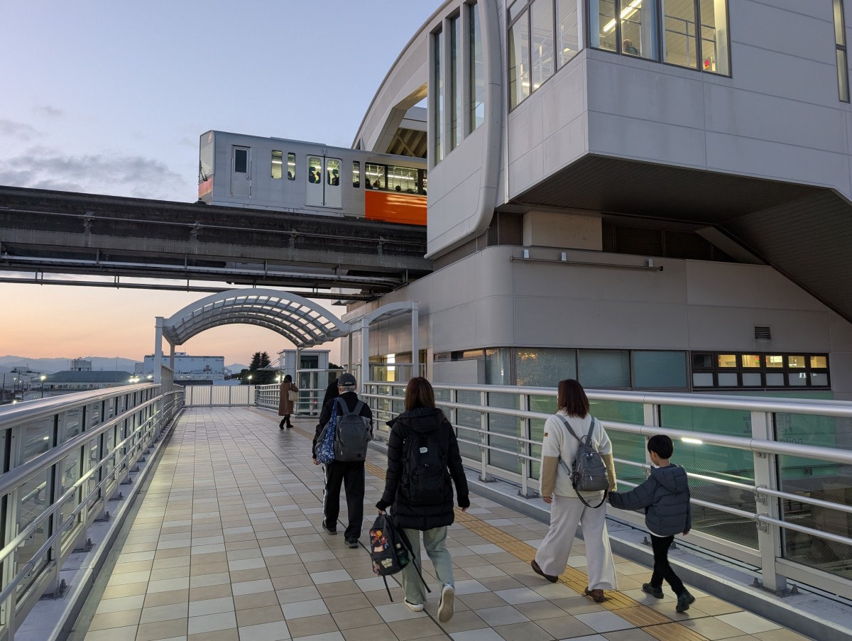 立飛駅の投稿画像