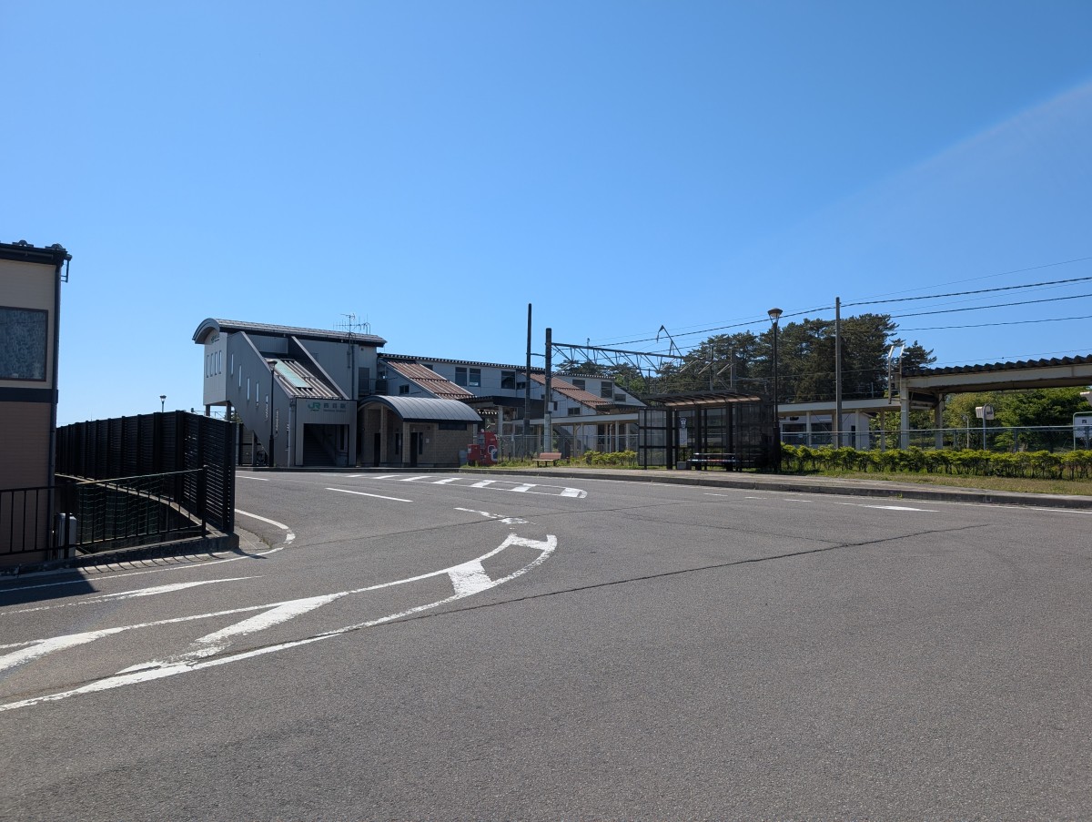 西目駅の投稿画像